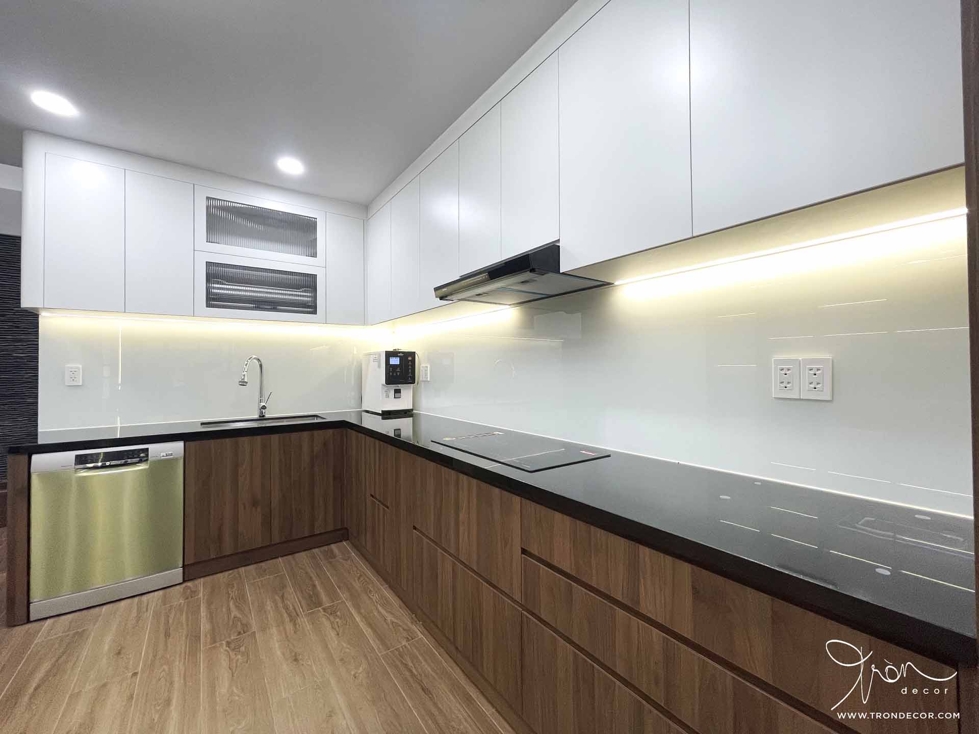 THI CÔNG NHÀ PHỐ 295M2 - LÊ VĂN THỌ