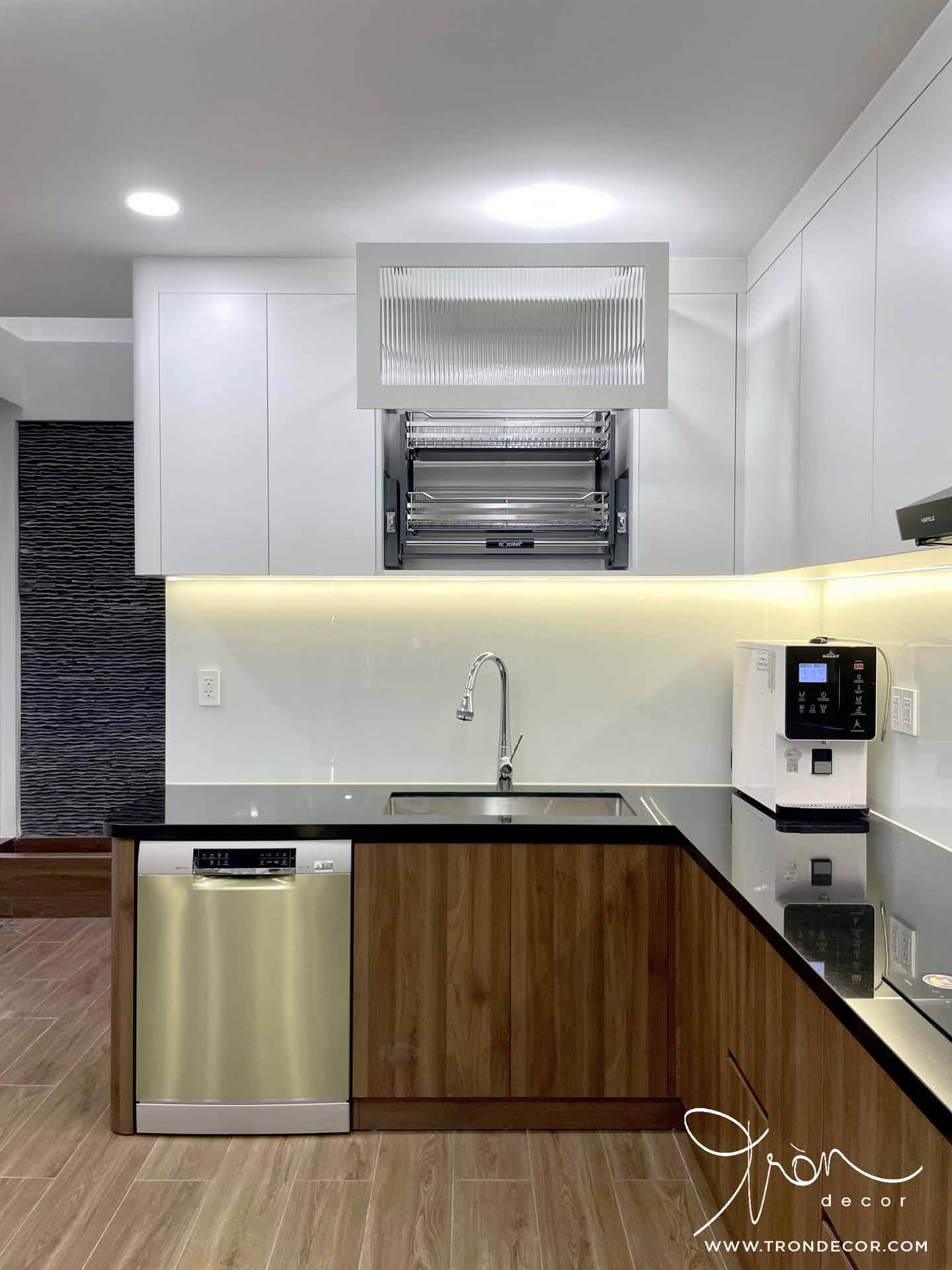 THI CÔNG NHÀ PHỐ 295M2 - LÊ VĂN THỌ