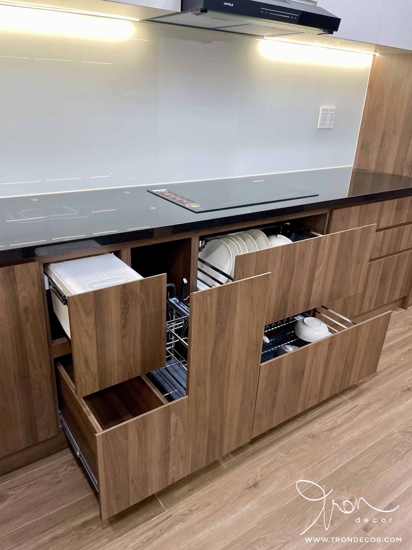 THI CÔNG NHÀ PHỐ 295M2 - LÊ VĂN THỌ