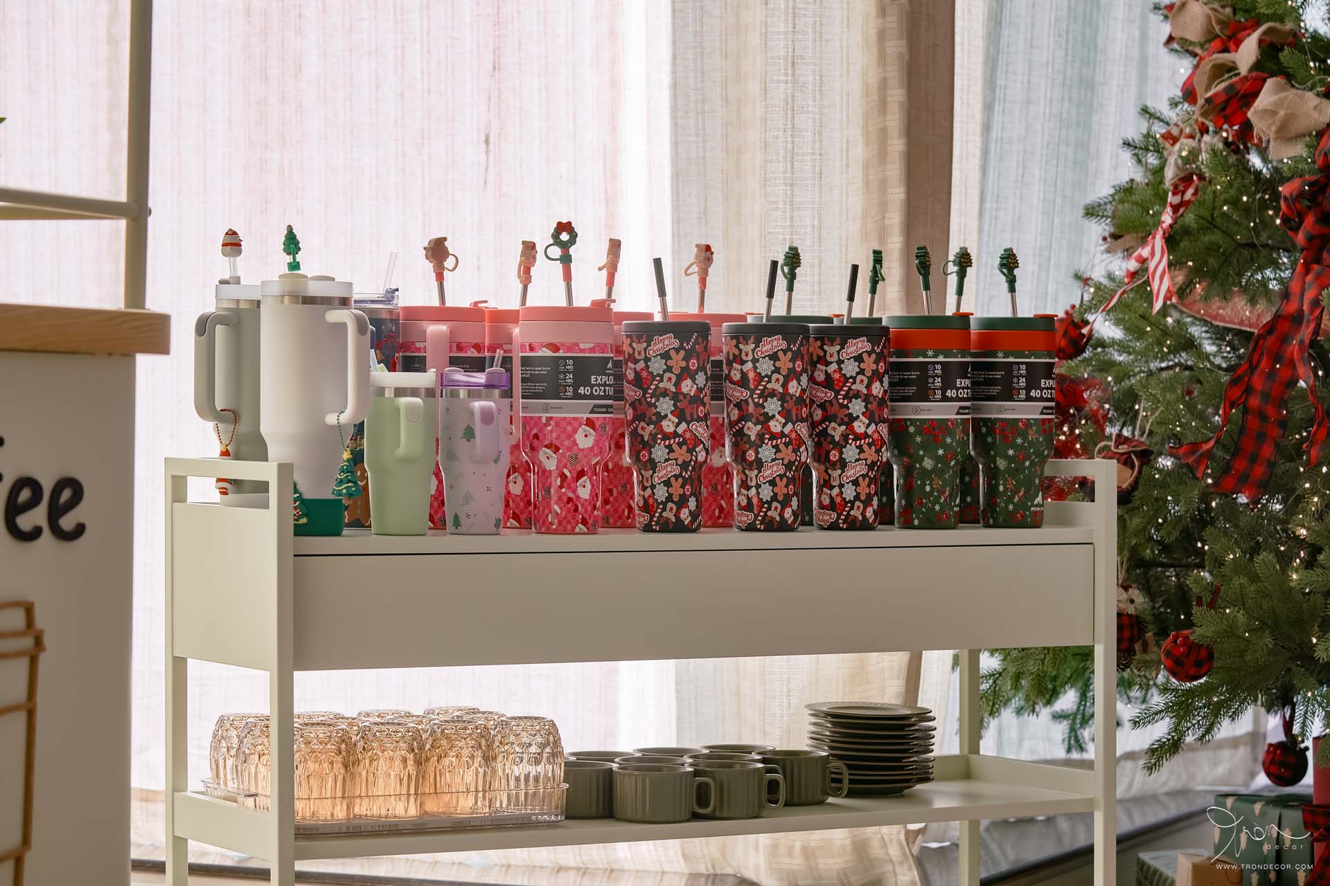 THI CÔNG NỘI THẤT SPA 180M2