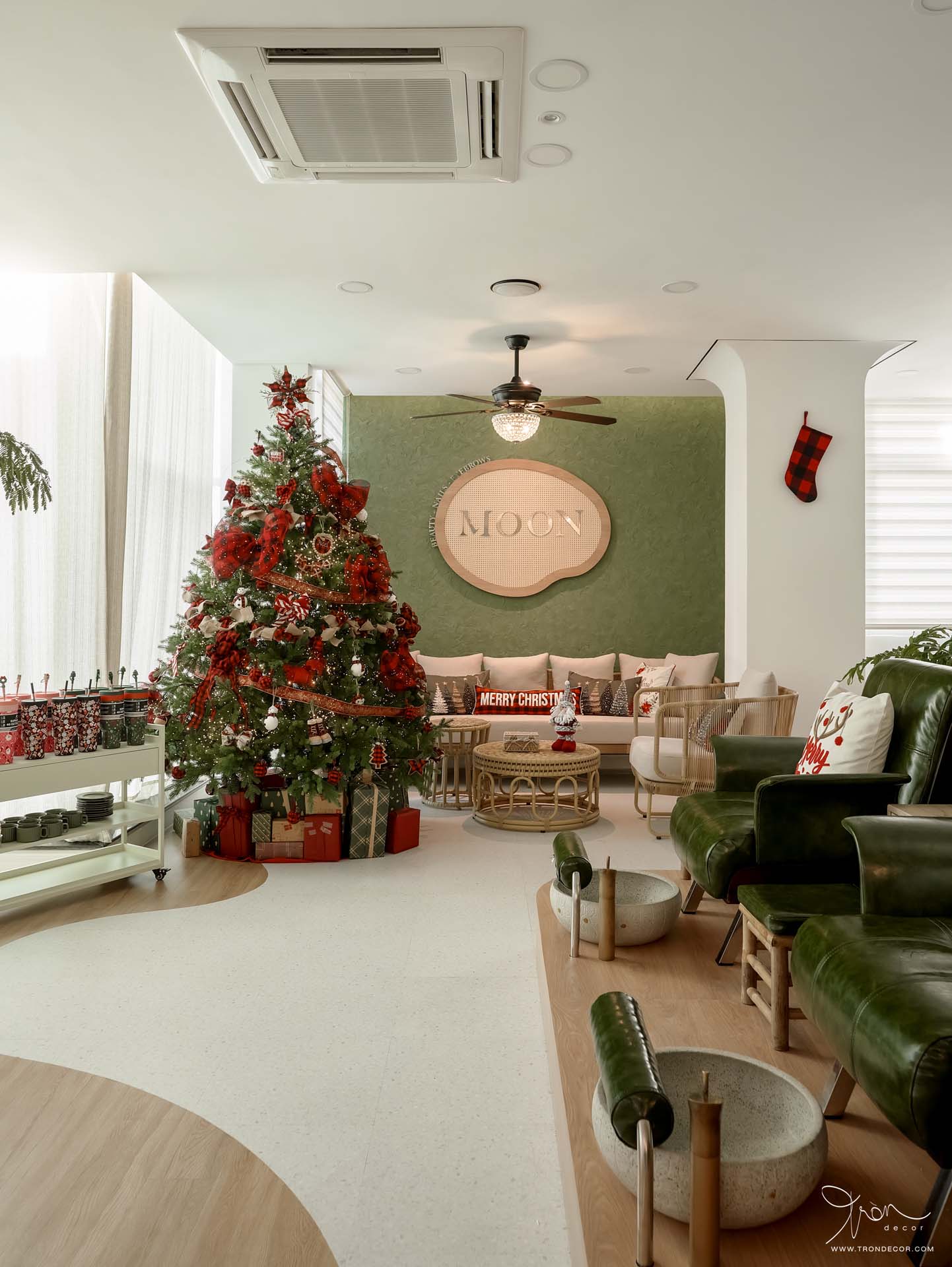 THI CÔNG NỘI THẤT SPA 180M2