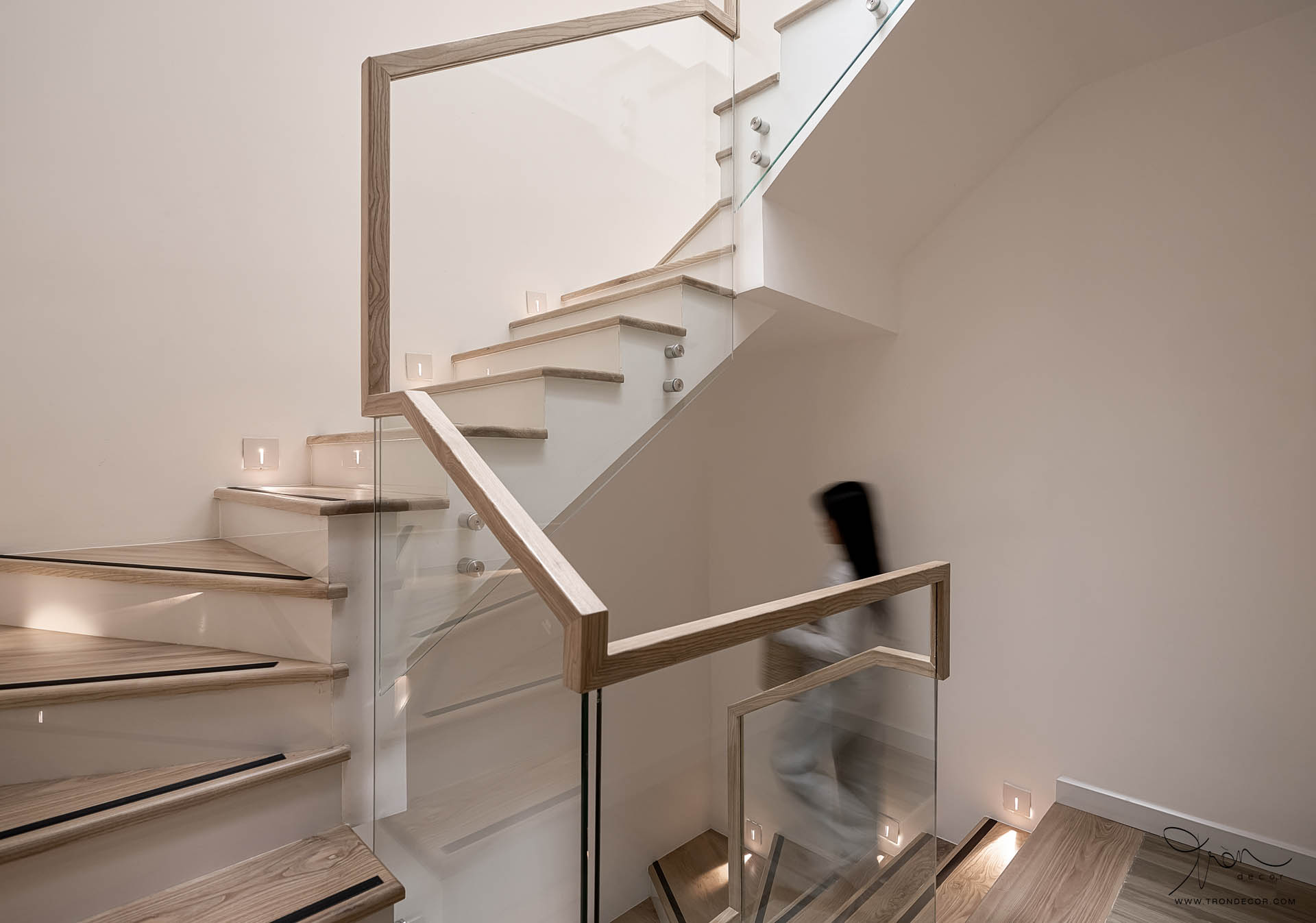 THI CÔNG NHÀ PHỐ 200M2