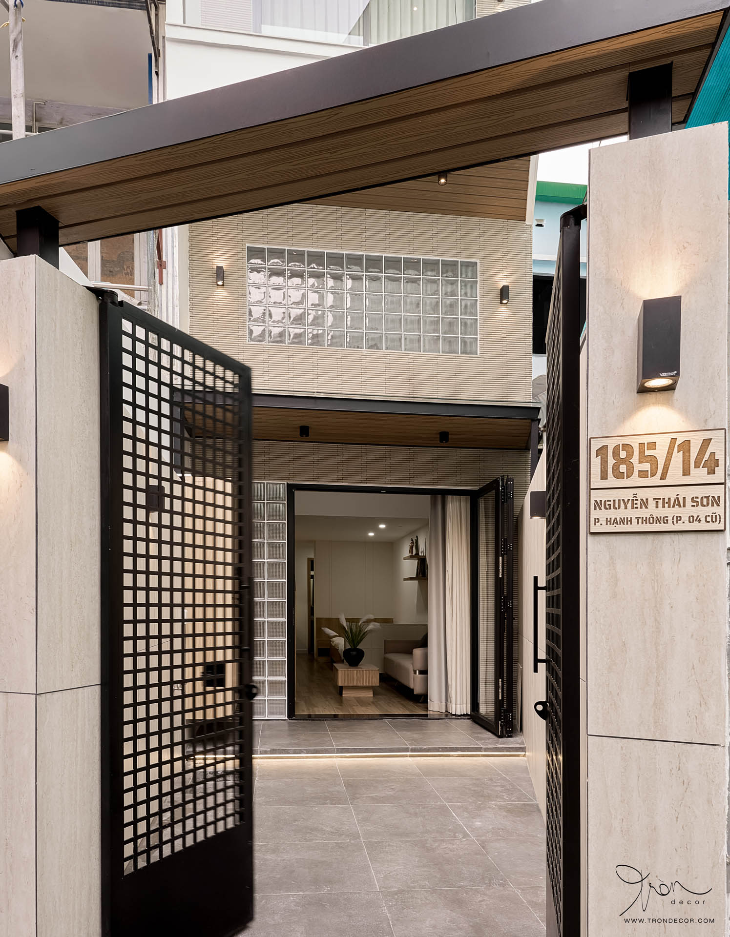 THI CÔNG NHÀ PHỐ 200M2