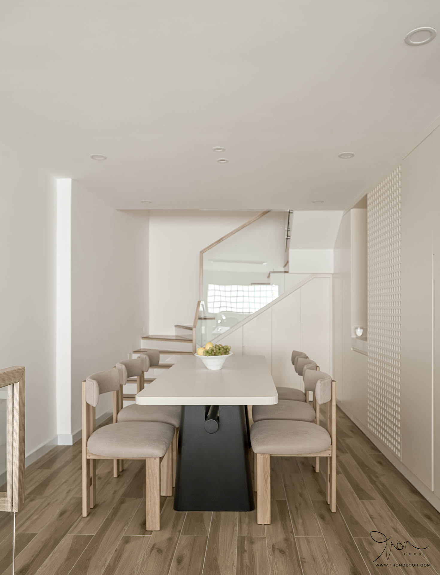 THI CÔNG NHÀ PHỐ 200M2