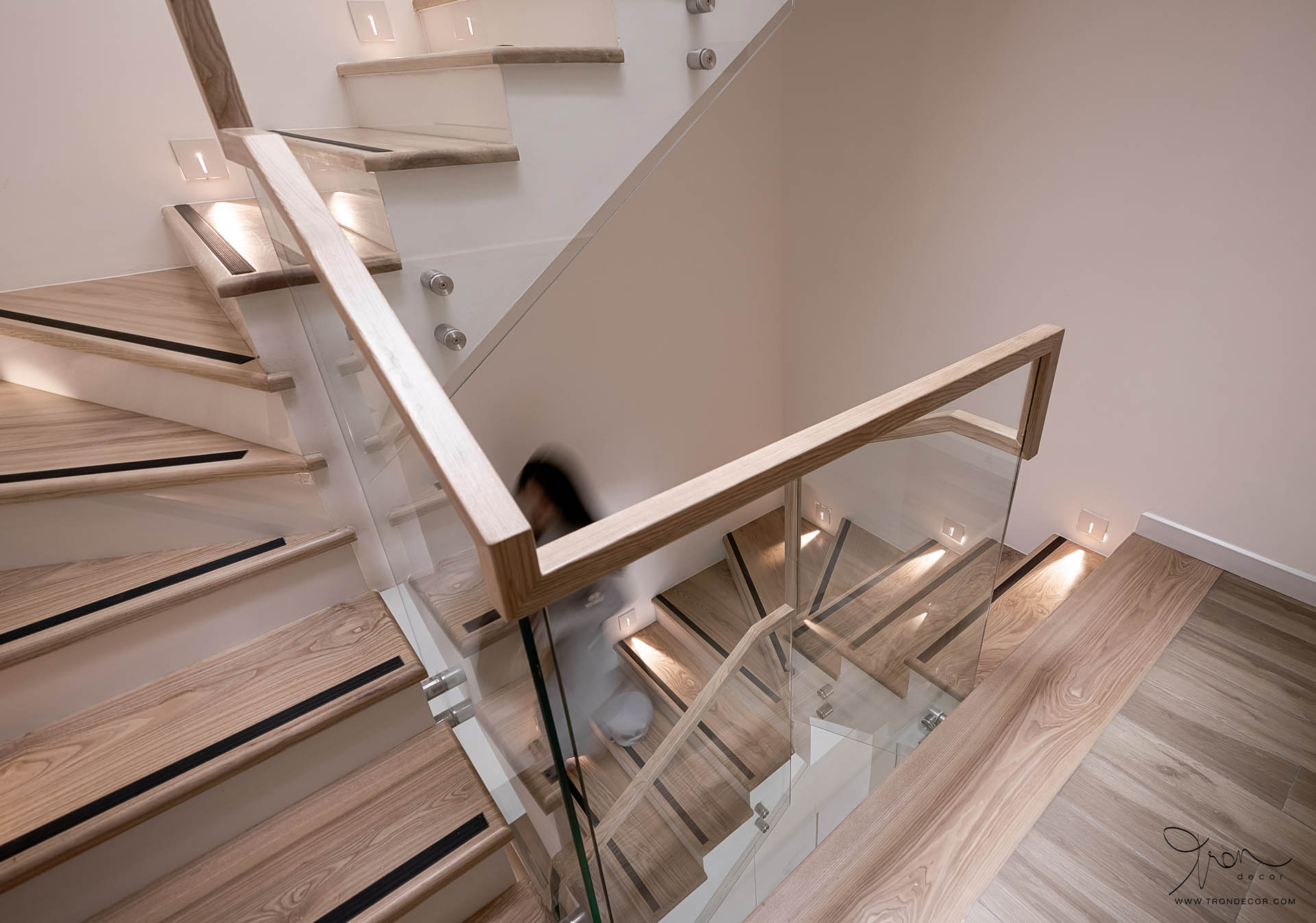 THI CÔNG NHÀ PHỐ 200M2