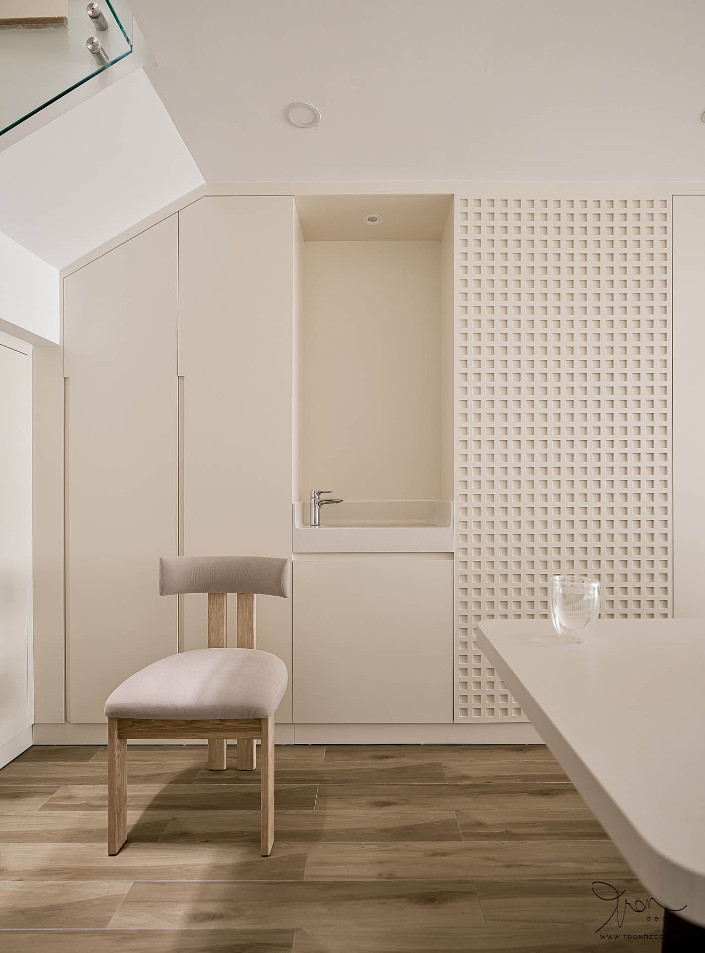 THI CÔNG NHÀ PHỐ 200M2