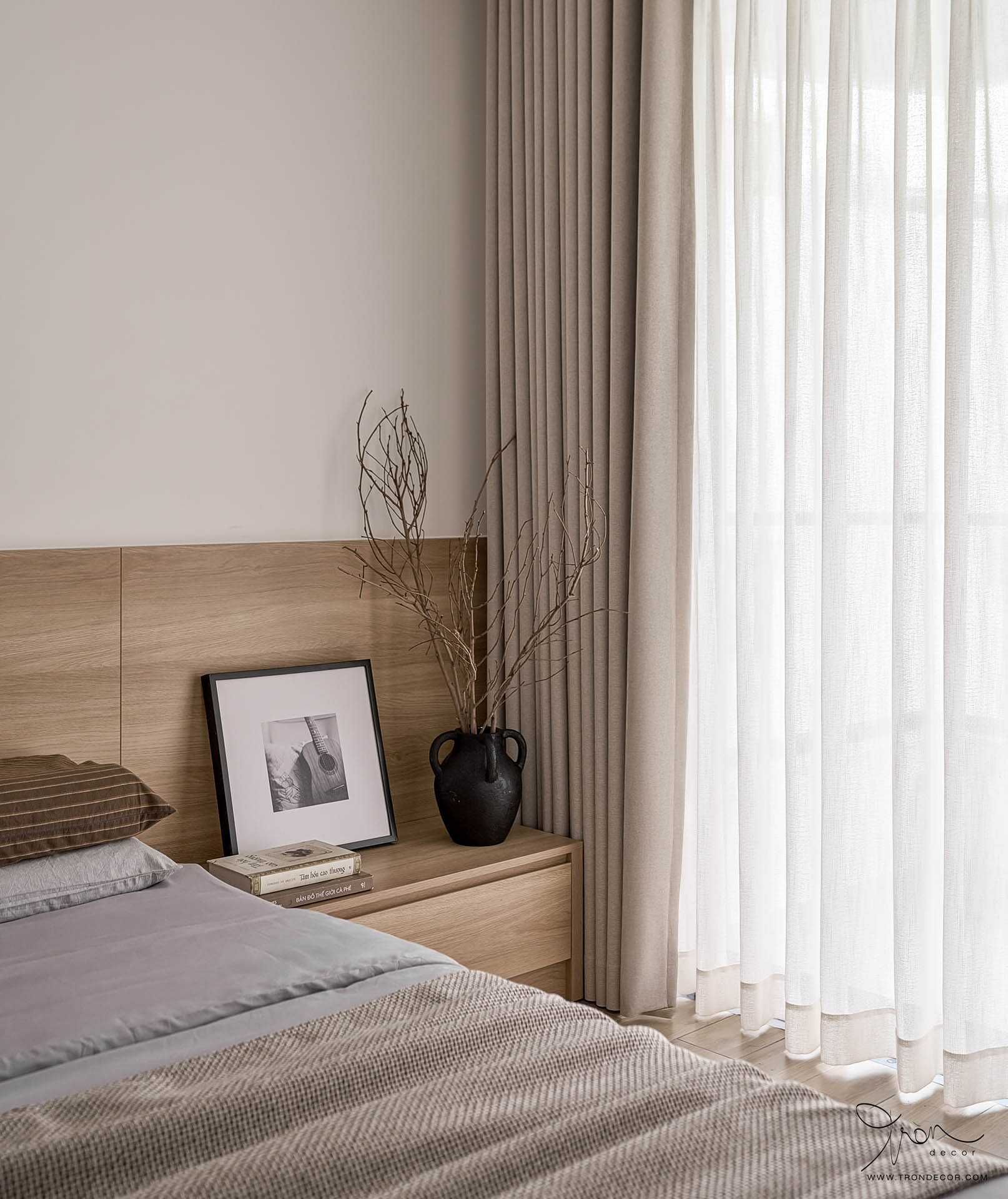 THI CÔNG NHÀ PHỐ 200M2