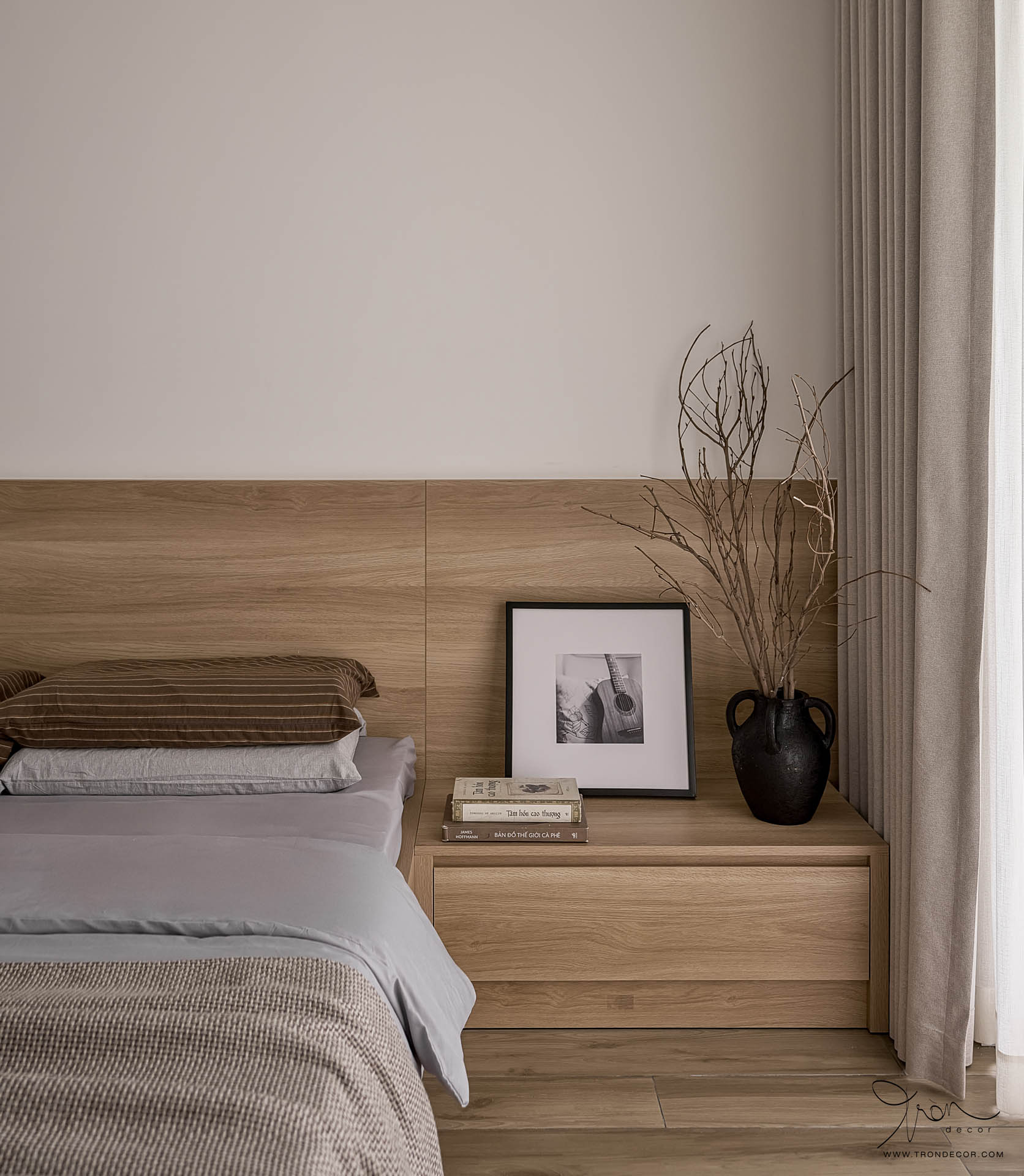 THI CÔNG NHÀ PHỐ 200M2