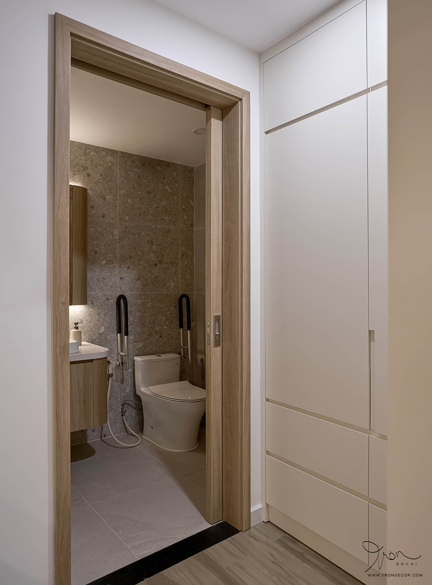 THI CÔNG NHÀ PHỐ 200M2