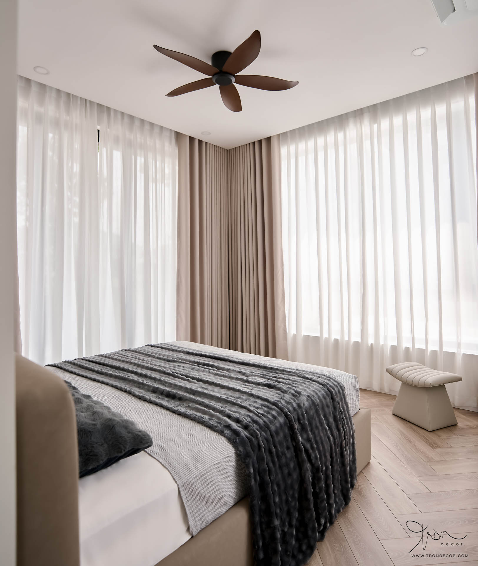BIỆT THỰ 650M2 - TÂN UYÊN