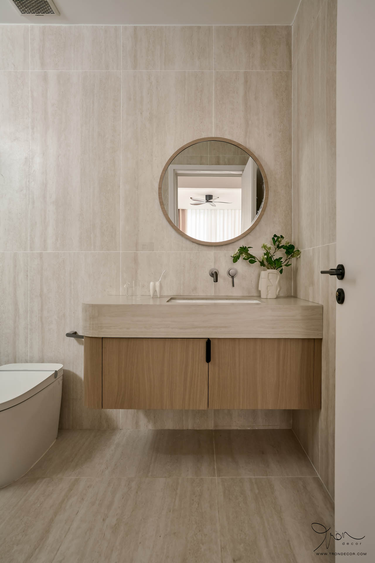 BIỆT THỰ 650M2 - TÂN UYÊN