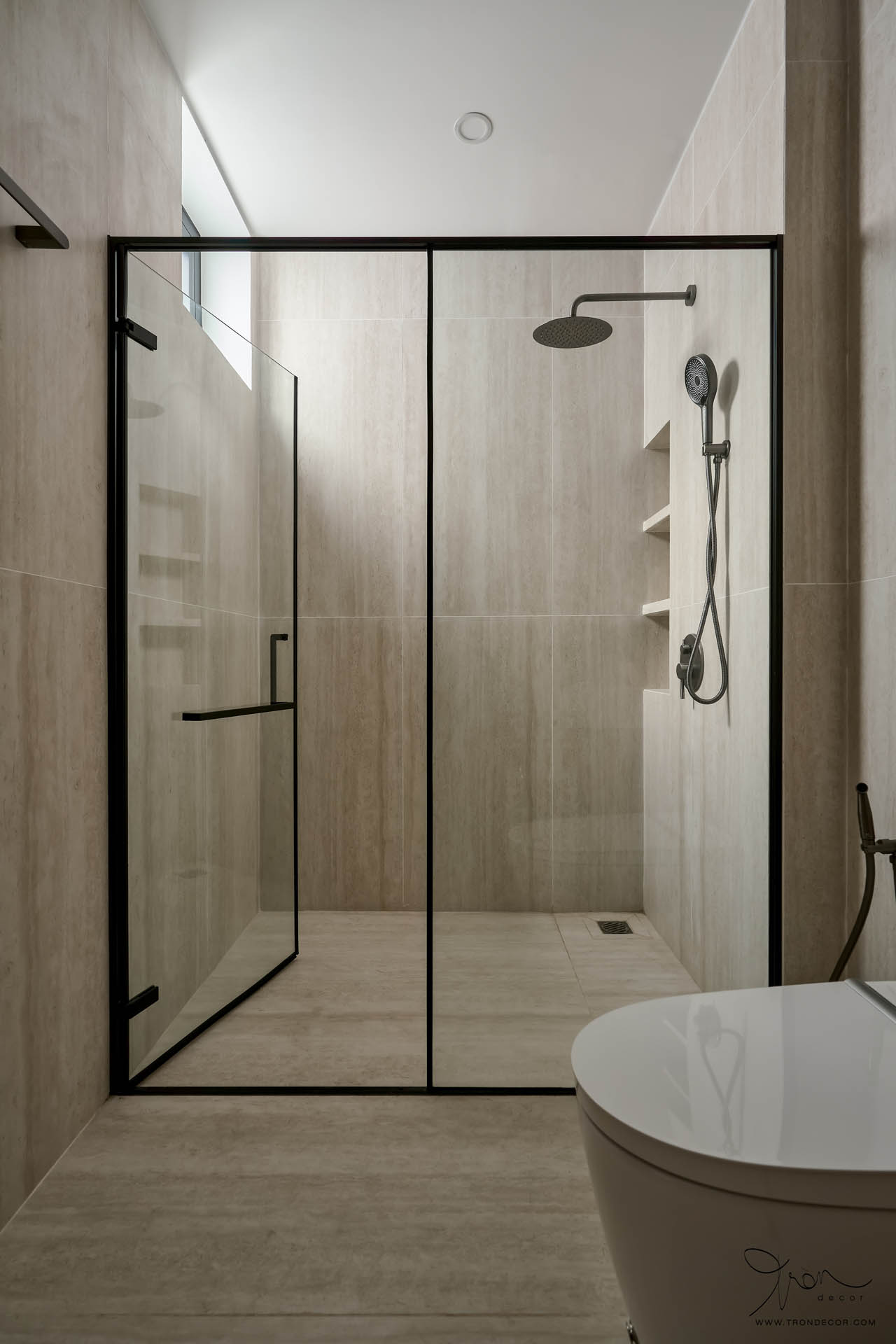 BIỆT THỰ 650M2 - TÂN UYÊN