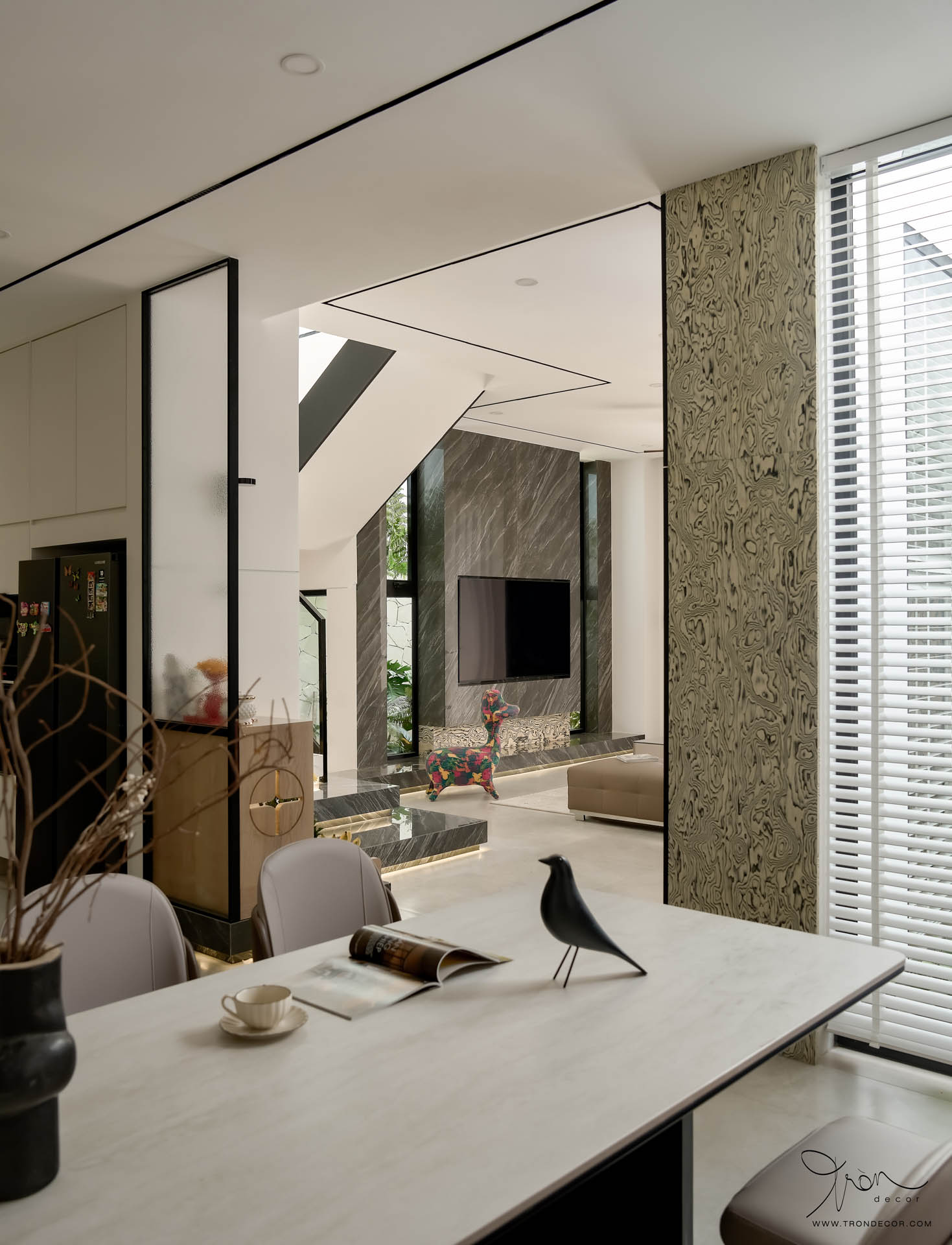 BIỆT THỰ 650M2 - TÂN UYÊN