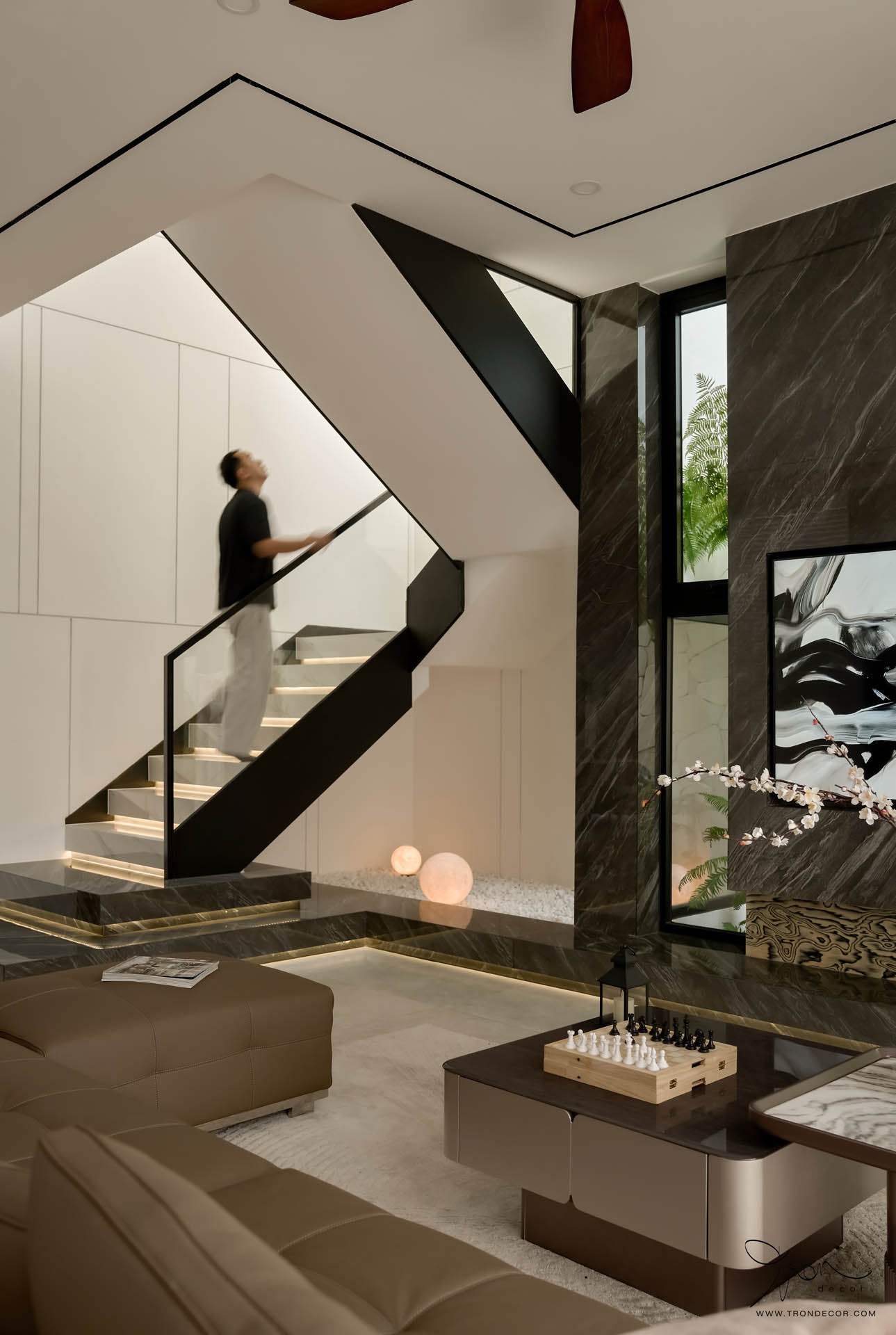 BIỆT THỰ 650M2 - TÂN UYÊN