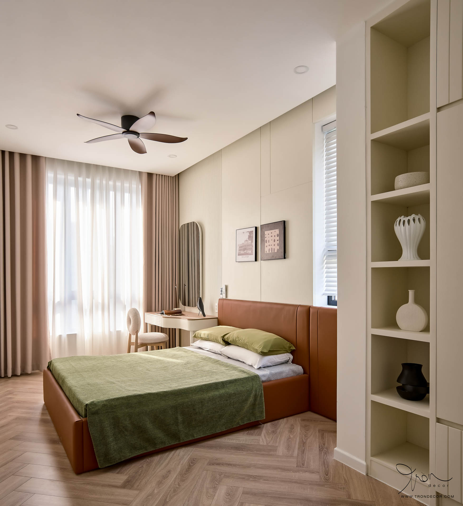 BIỆT THỰ 650M2 - TÂN UYÊN