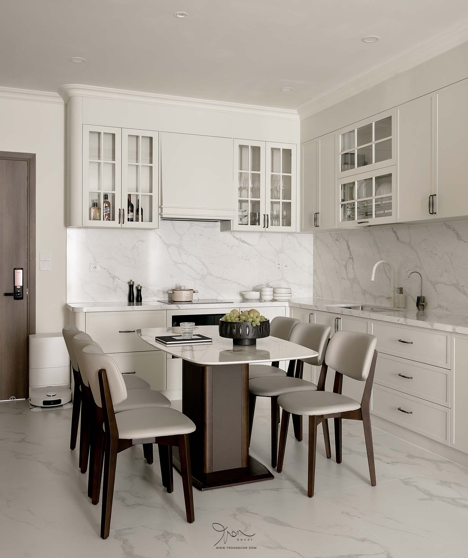 THI CÔNG CĂN HỘ 90M2